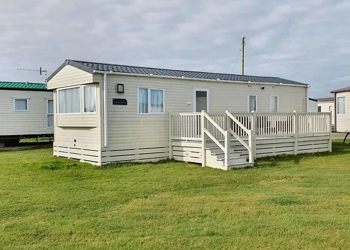 The Burrows Family Retreat, West Sands Holiday Selsey