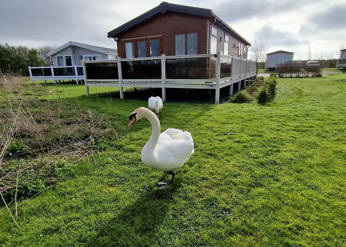 Pemberton Arrondale Lodge, Lakeside View Flookburgh
