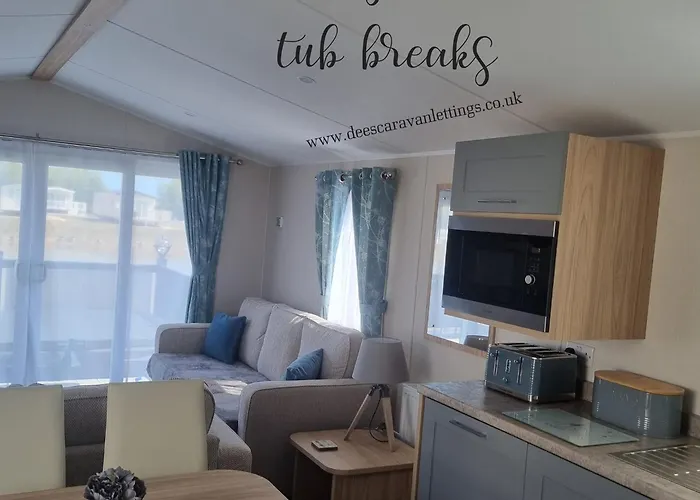 Pinewood Retreat 37 Fishing Lake With Hot Tub The Grange Mablethorpe