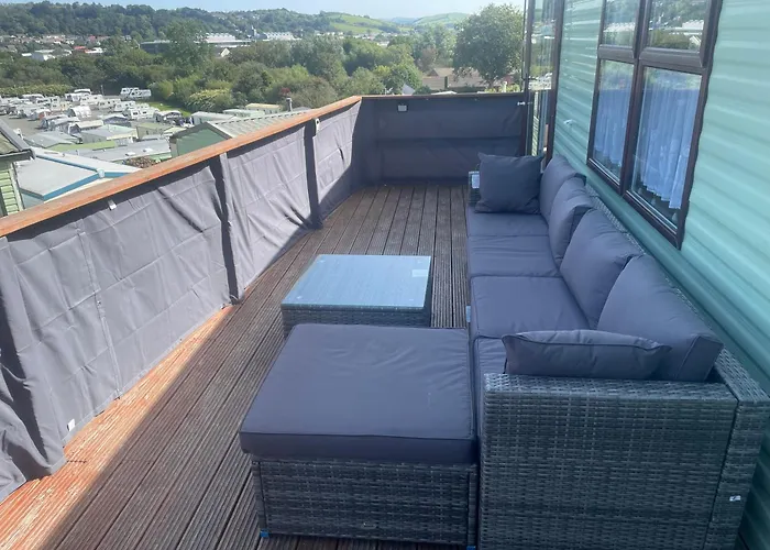 Haven On The Hill 2 Bed Caravan With Town Views Of Aberystwyth F7