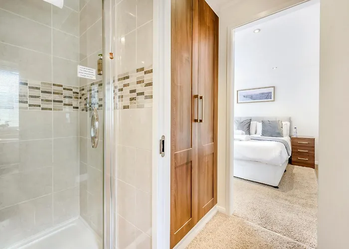 Herons Brook Retreat Lodges Narberth