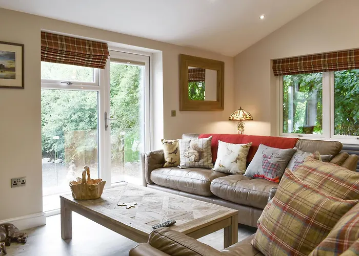 Blenkett Wood Lodge Park Kents Bank