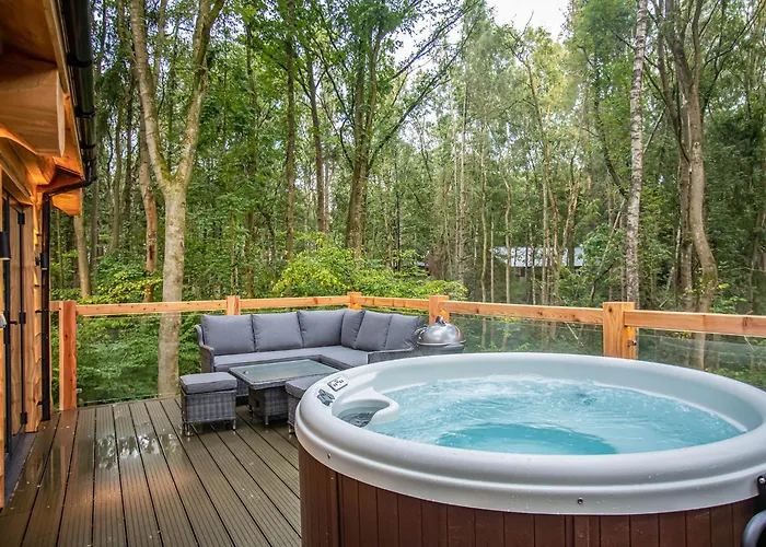 Woodland Park Lodges Penley